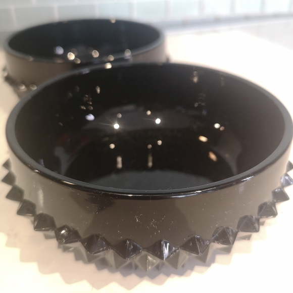 Vintage Indiana Tiara Black Pressed Glass Diamond Point 5" Bowls "RARE" - Picture 2 of 11